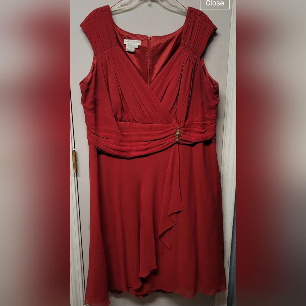 22W Maggy London Evening Red Dress